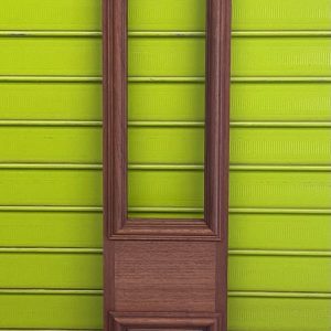 Cricket bat sidelight glazed (loose)