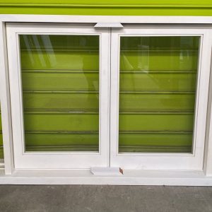 Single light casement window